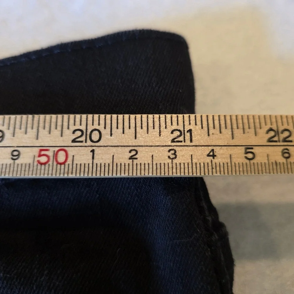 Levis 502 Taper Fit Jeans Mens 42x30 Black Denim Pants A69250-4996